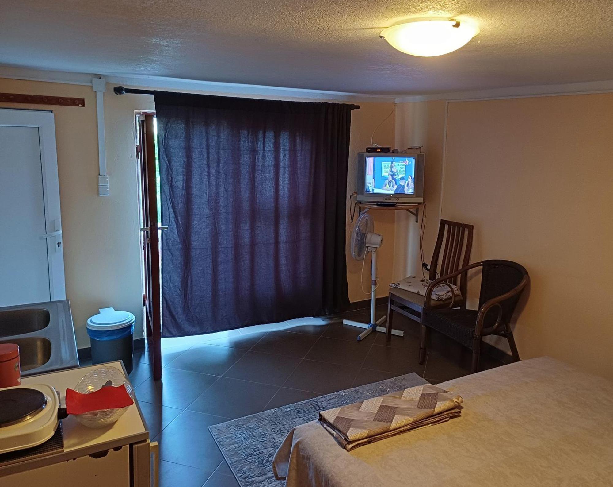 Apartman Pavle וירפזאר מראה חיצוני תמונה